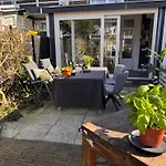Holiday Home In Center Haarlem Near Bloemendaal-Zandvoort Beach Private Garden